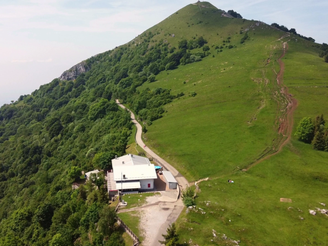 Scuola parapendio Cornizzolo - Vista cima, anello da Erba
