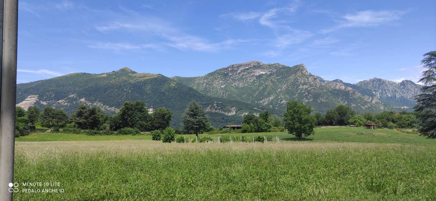 Giro del Lago di Annone in MTB