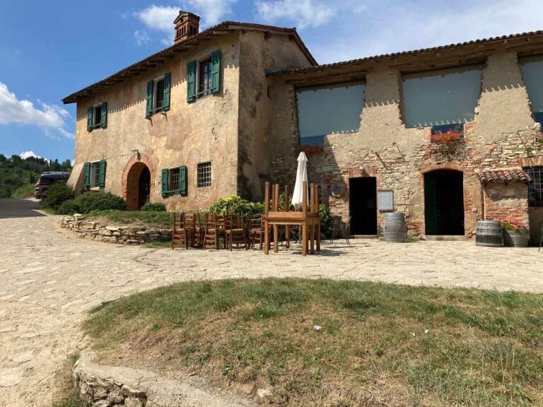 Giro del Parco di Montevecchia e della Valle del Curone